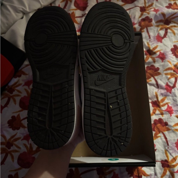 WORN ONCE- Air Jordan 1 Retro Low OG (OS) “Bleached Coral” - Picture 8 of 8